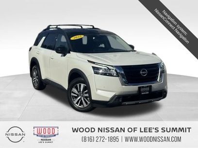 Used 2022 Nissan Pathfinder SL