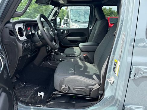 New 2026 Jeep Wrangler Unlimited Sport AWD/4WD image 16
