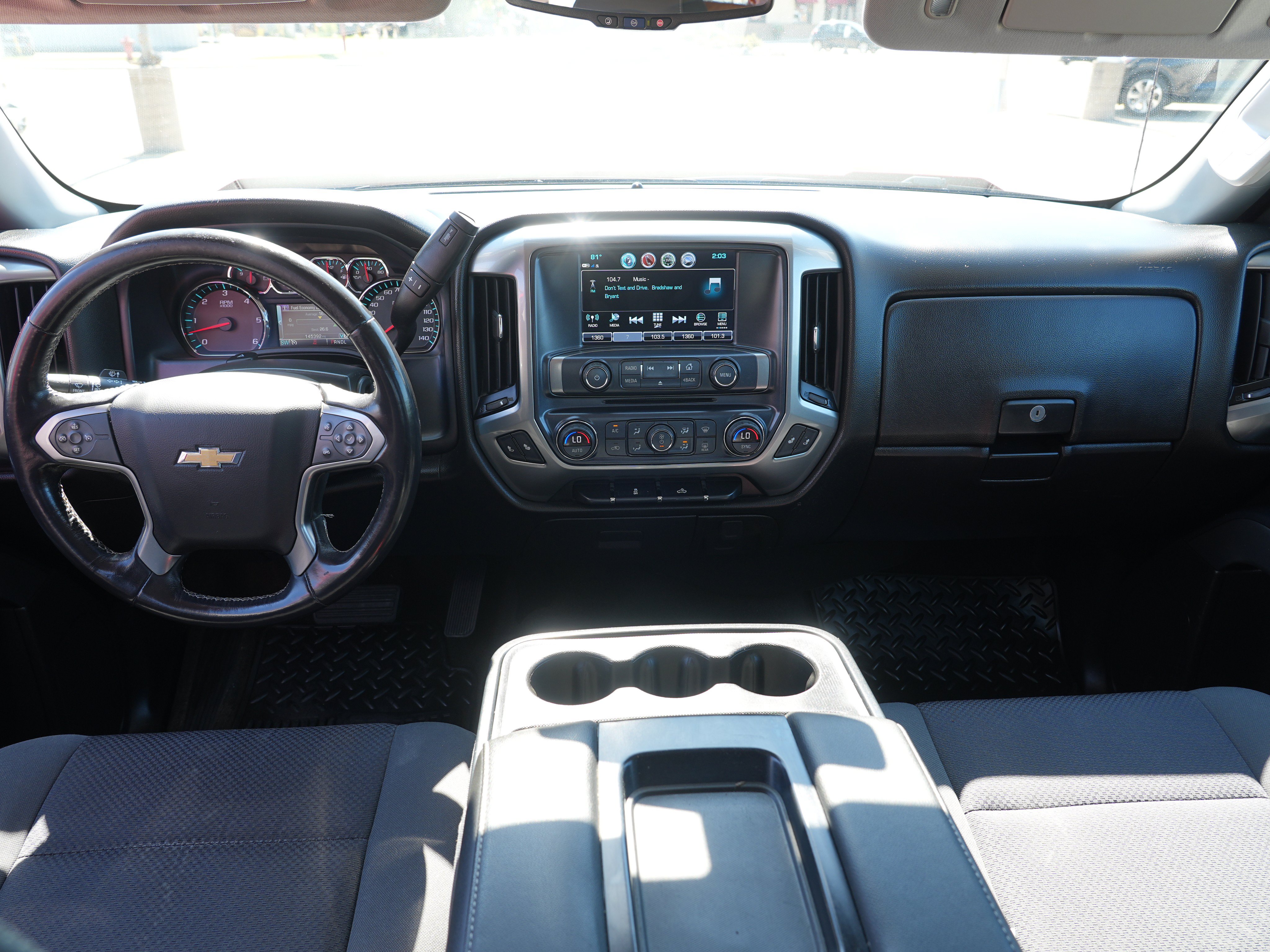 Used 2018 Chevrolet Silverado 1500 LT w/ All Star Edition AWD/4WD image 25