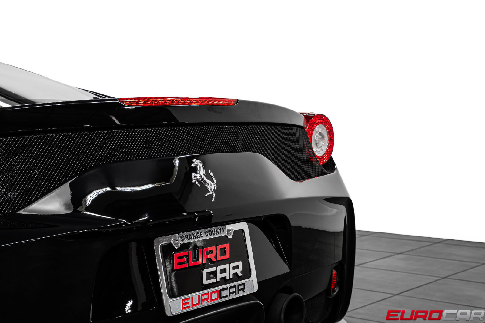 Used 2015 Ferrari 458 Speciale Coupe RWD image 24