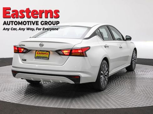 Used 2023 Nissan Altima 2.5 SL image 5