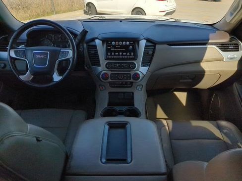 Used 2019 GMC Yukon XL SLT w/ Open Road Package AWD/4WD image 26