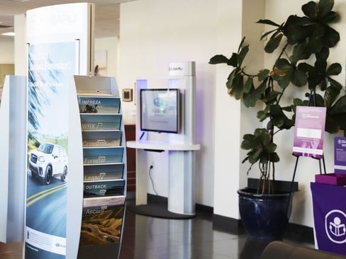 Used 2021 Toyota Corolla LE w/ LE Convenience Package image 38