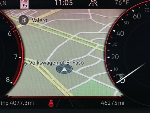 Used 2022 Volkswagen Taos SEL image 15