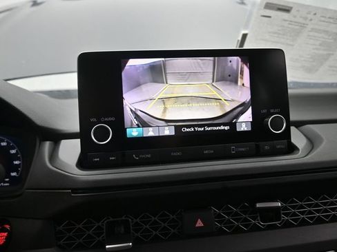 Used 2024 Honda Accord EX image 35
