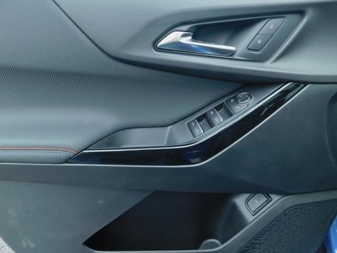 New 2025 Chevrolet Equinox RS image 23