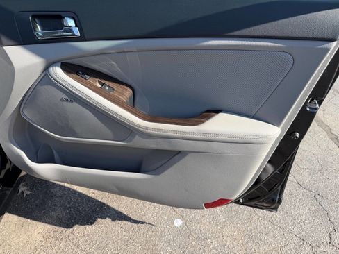 Used 2012 Kia Optima EX w/ Premium Pkg FWD image 15