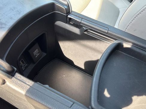 Used 2018 Honda Accord EX-L image 27