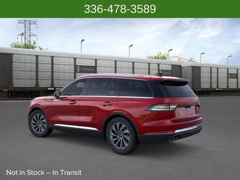 New 2026 Lincoln Aviator AWD image 4
