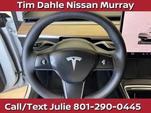 Used 2023 Tesla Model Y Long Range AWD/4WD image 25
