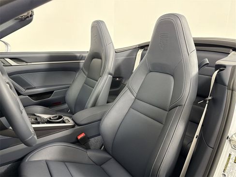 New 2026 Porsche 911 Carrera image 5