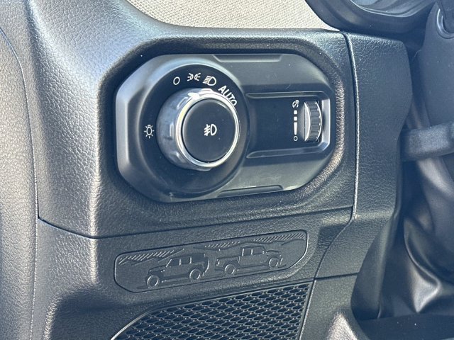 Used 2024 Jeep Wrangler Unlimited Sport AWD/4WD image 18
