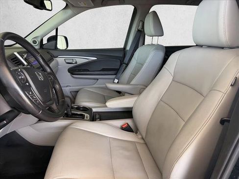Used 2018 Honda Pilot EX-L image 9