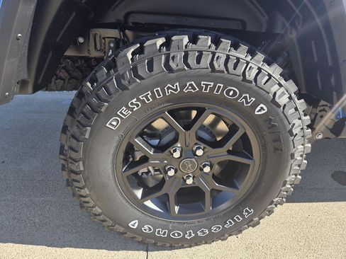 New 2026 Jeep Gladiator Willys image 40