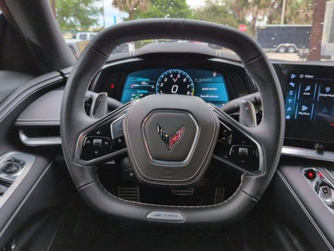 Used 2025 Chevrolet Corvette Z06 image 11