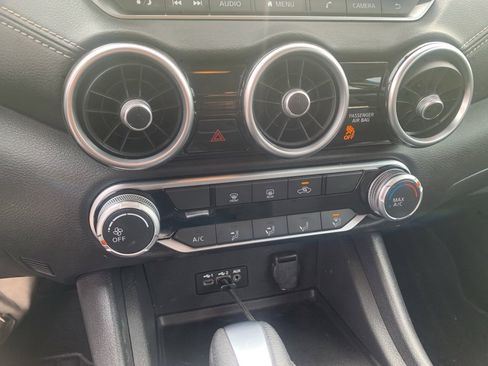 Used 2022 Nissan Sentra SV image 14