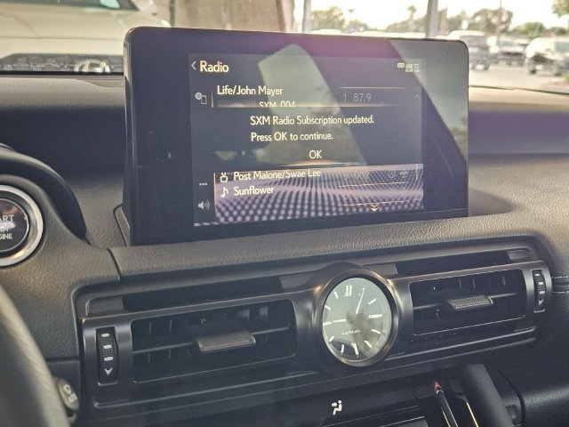 Used 2023 Lexus IS 300 w/ Comfort Package RWD image 9
