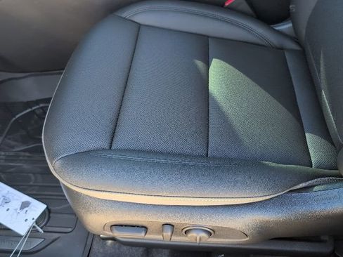 New 2026 Chevrolet Trax ACTIV w/ Driver Confidence Package image 11