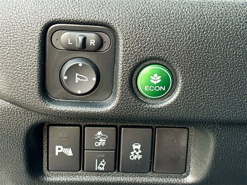 Used 2022 Honda Pilot Touring image 10