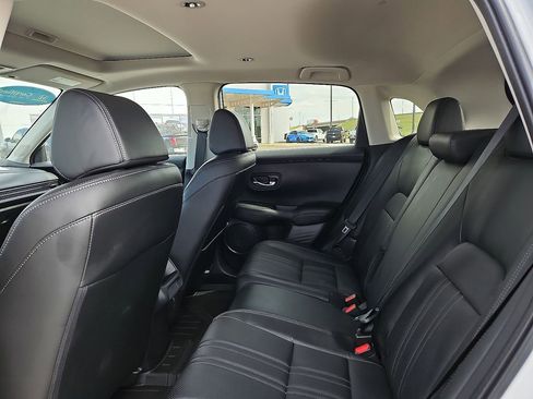 Certified 2026 Honda HR-V EX-L image 17