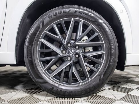 Used 2024 Lexus TX 350 AWD w/ Captains Chair Package image 40