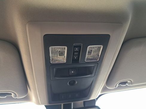 Used 2017 RAM 1500 Laramie Longhorn w/ Convenience Group image 15