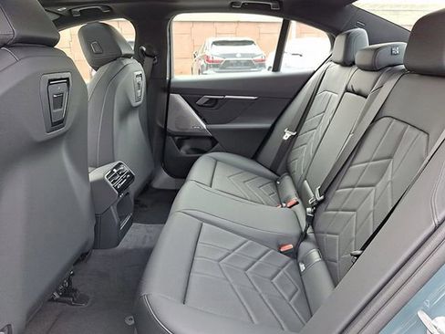 Used 2026 BMW 530i xDrive image 5