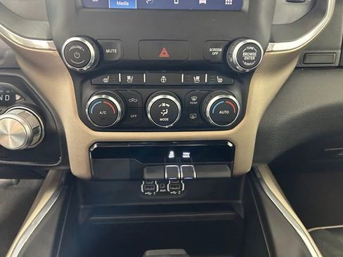 Used 2022 RAM 1500 Laramie image 24