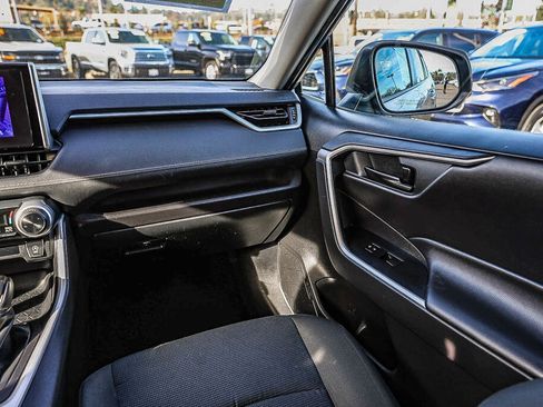 Used 2024 Toyota RAV4 LE image 6