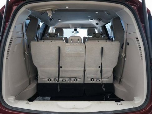 Used 2021 Chrysler Voyager Lxi image 43