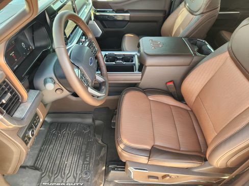 New 2026 Ford F250 King Ranch w/ FX4 Off-Road Package AWD/4WD image 14