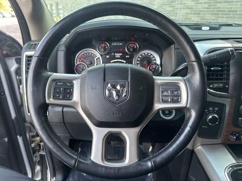 Used 2018 RAM 2500 Laramie image 25