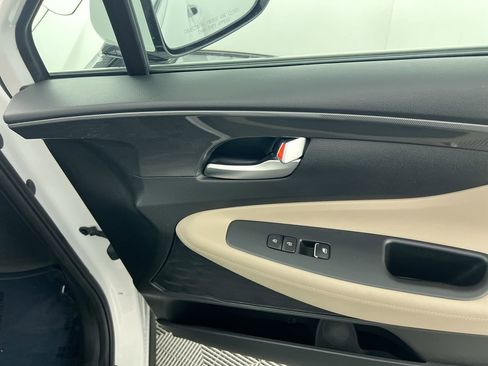 Used 2023 Hyundai Santa Fe SEL w/ Cargo Package image 30