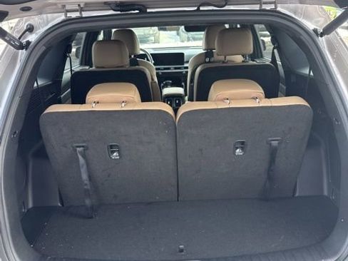 Certified 2025 Kia Sorento SX Prestige w/ Olive Brown Leather Package image 9