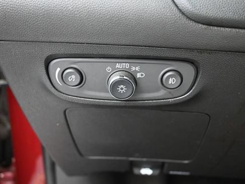 Used 2023 Buick Encore GX Select w/ Sport Touring Package FWD image 19