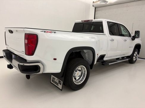New 2026 Chevrolet Silverado 3500 LTZ w/ LTZ Plus Package AWD/4WD image 27
