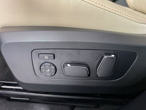 New 2026 BMW X3 xDrive30 w/ Premium Package image 9