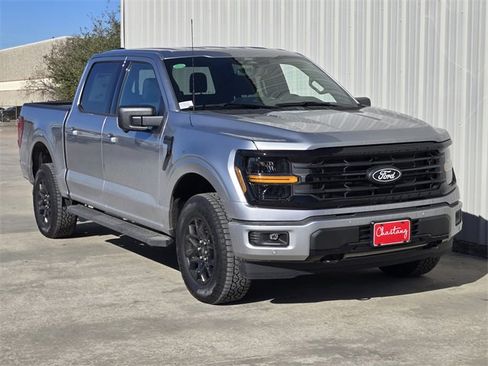 New 2025 Ford F150 XLT w/ Equipment Group 302A MID image 2