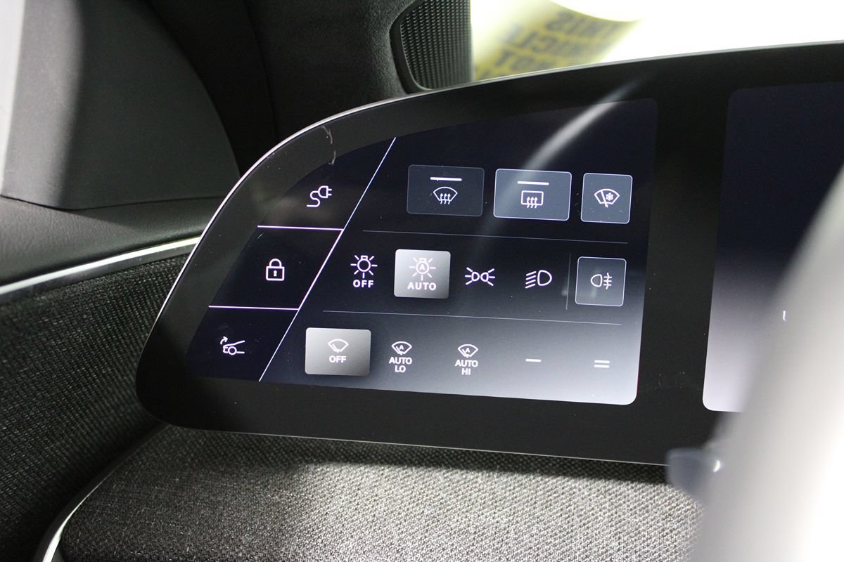 Used 2023 Lucid Air Pure AWD/4WD image 13
