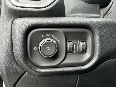 Used 2020 RAM 2500 Tradesman image 7