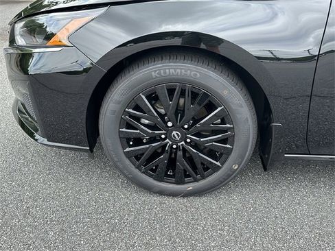 New 2025 Nissan Altima 2.5 SV w/ SV Special Edition Package image 12