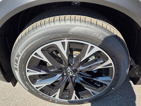New 2026 MAZDA CX-90 Plug-In Hybrid w/ Premium Plus AWD/4WD image 20