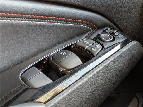 Used 2023 Nissan Altima 2.5 SR w/ SR Premium Package image 4