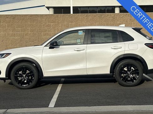 Certified 2026 Honda HR-V Sport image 7