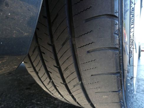 Used 2015 Cadillac ATS Luxury w/ Sun And Sound Package image 11