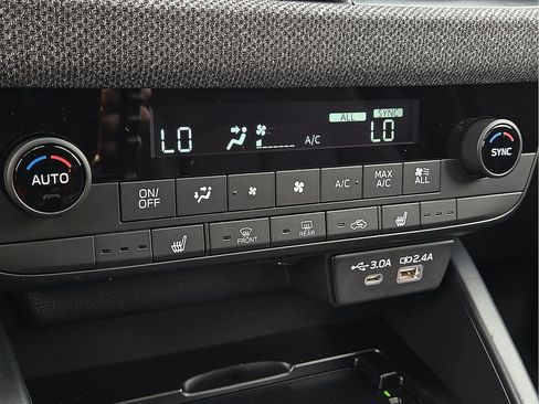 New 2026 Subaru Outback Limited AWD/4WD image 16