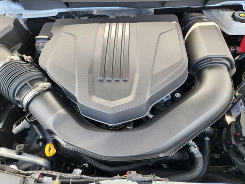 New 2026 Chevrolet Traverse LT w/ Driver Confidence Package image 31