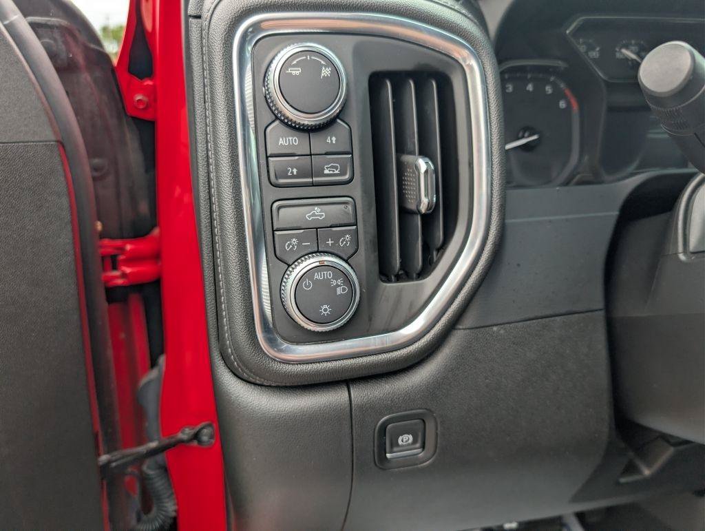 Used 2019 GMC Sierra 1500 SLE w/ SLE Value Package AWD/4WD image 18
