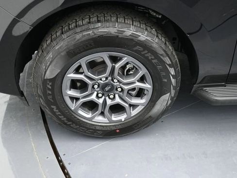 Certified 2025 Ford Expedition Active RWD image 9