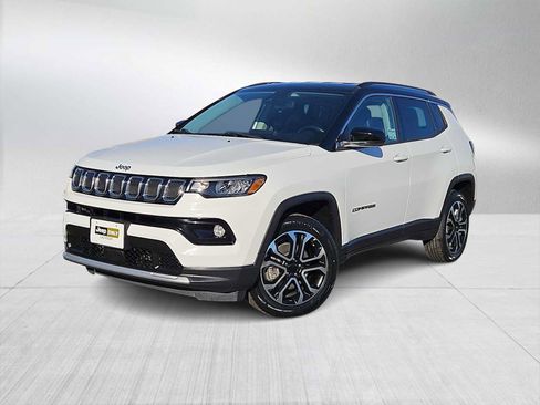 Used 2022 Jeep Compass Limited image 1